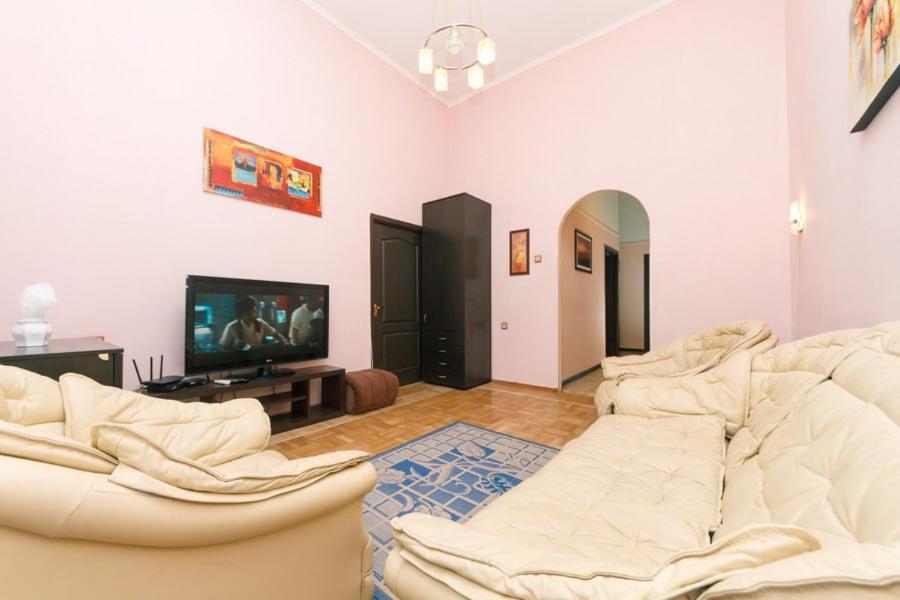 4-кімнатні в центрі, поруч майдан незалежності